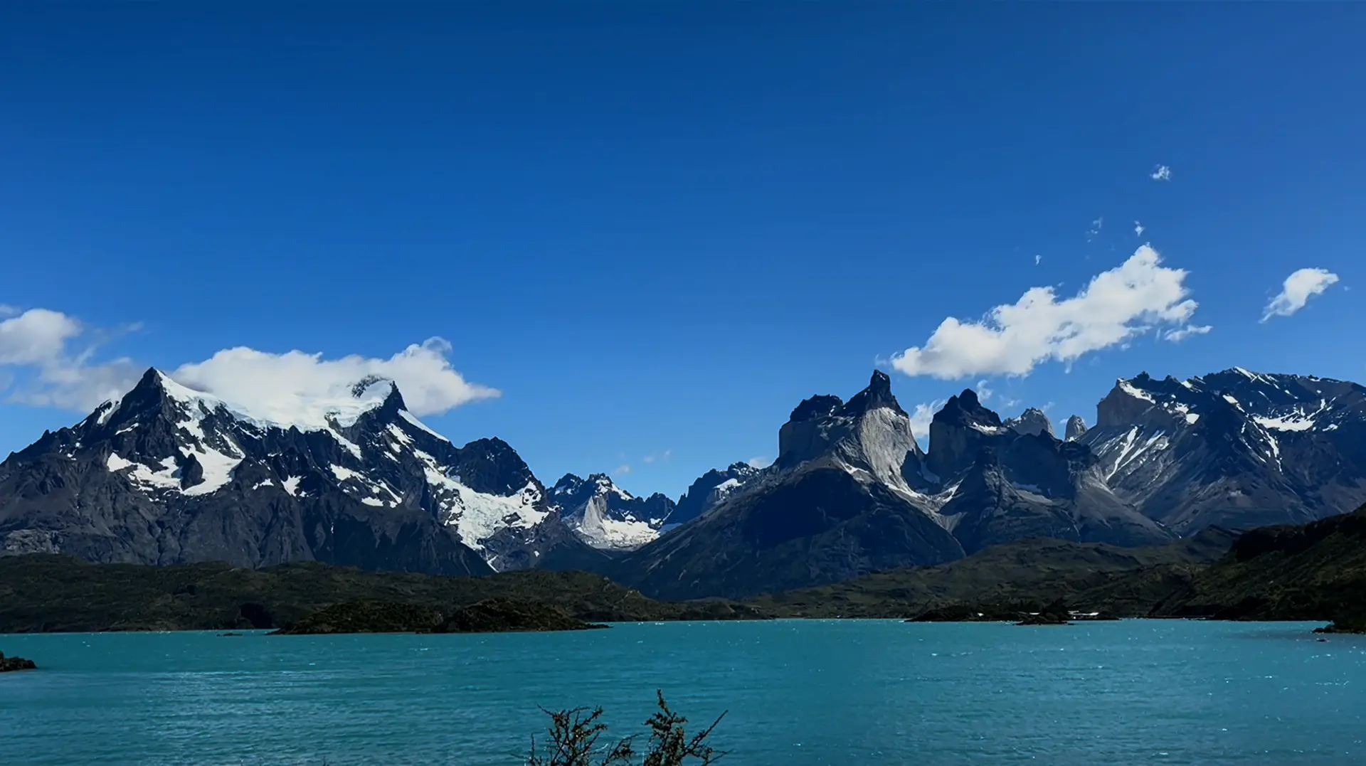 Torres del Paine lago azul